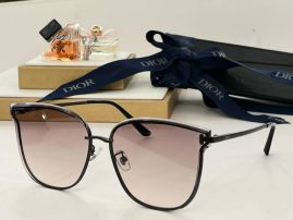 Picture of Dior Sunglasses _SKUfw55791561fw